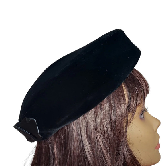 Vintage Black Velvet Union Made Back Bow Pillbox Hat - Picture 13 of 14